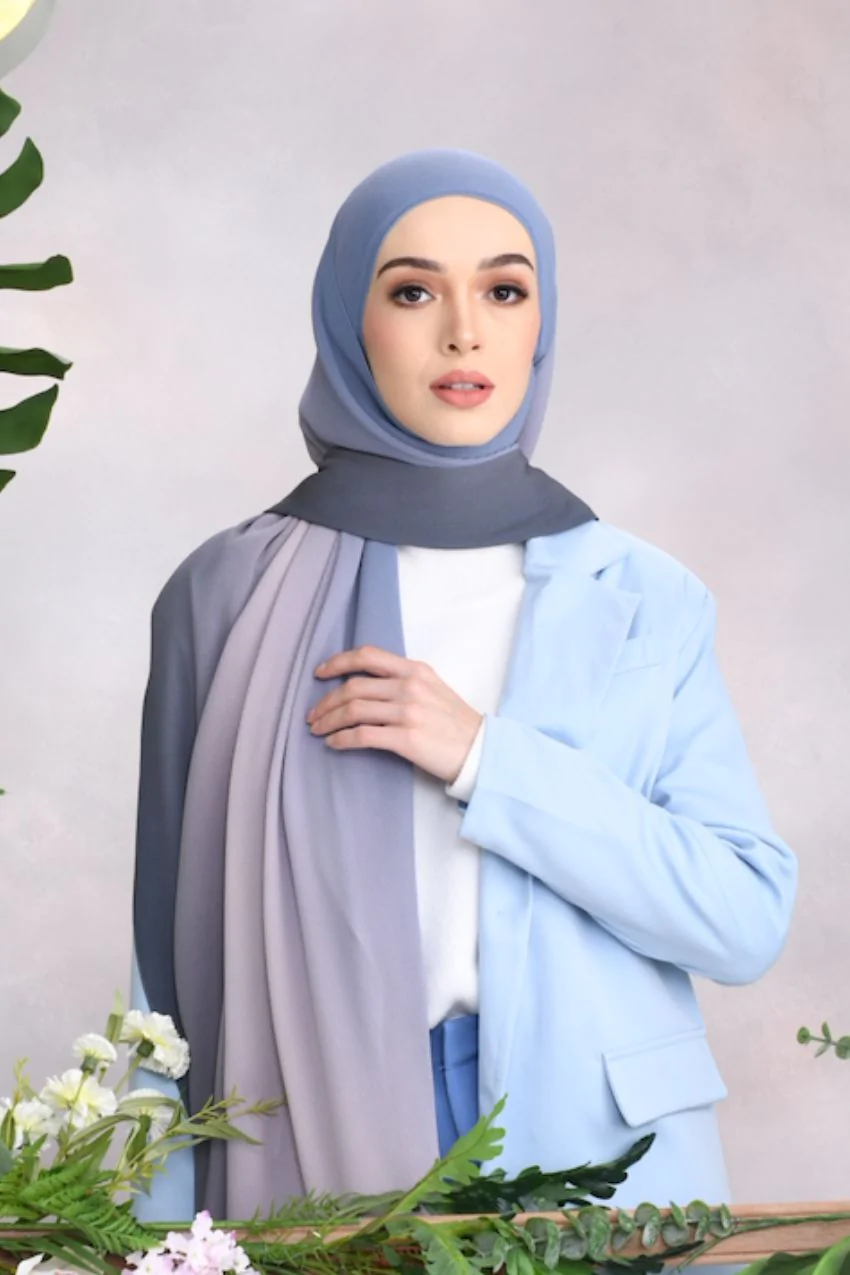 Women's Blue Shaded Crush Chiffon Hijab