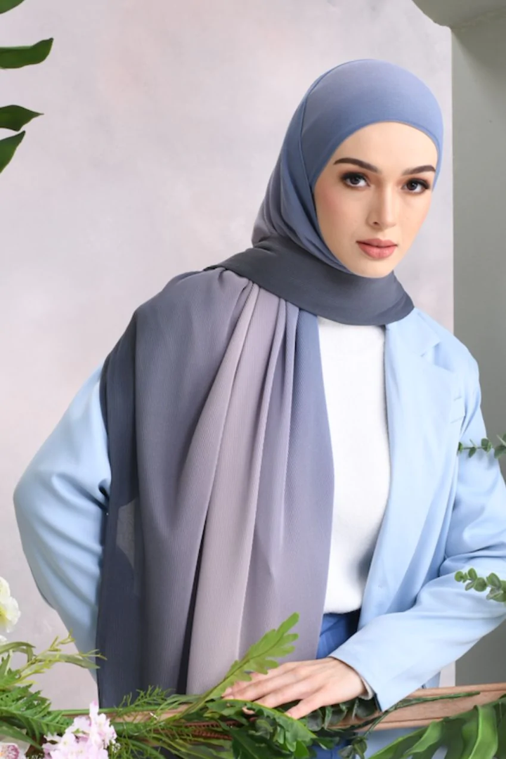 Women's Blue Shaded Crush Chiffon Hijab