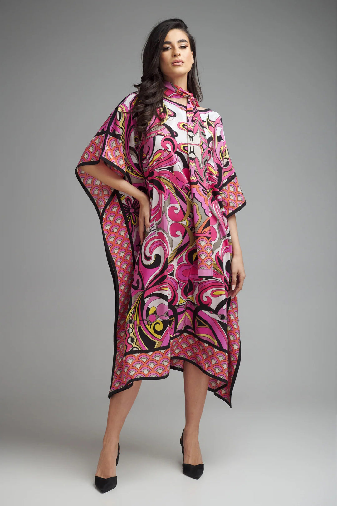 Women's Pink Crepe Kaftans - BlackBeads