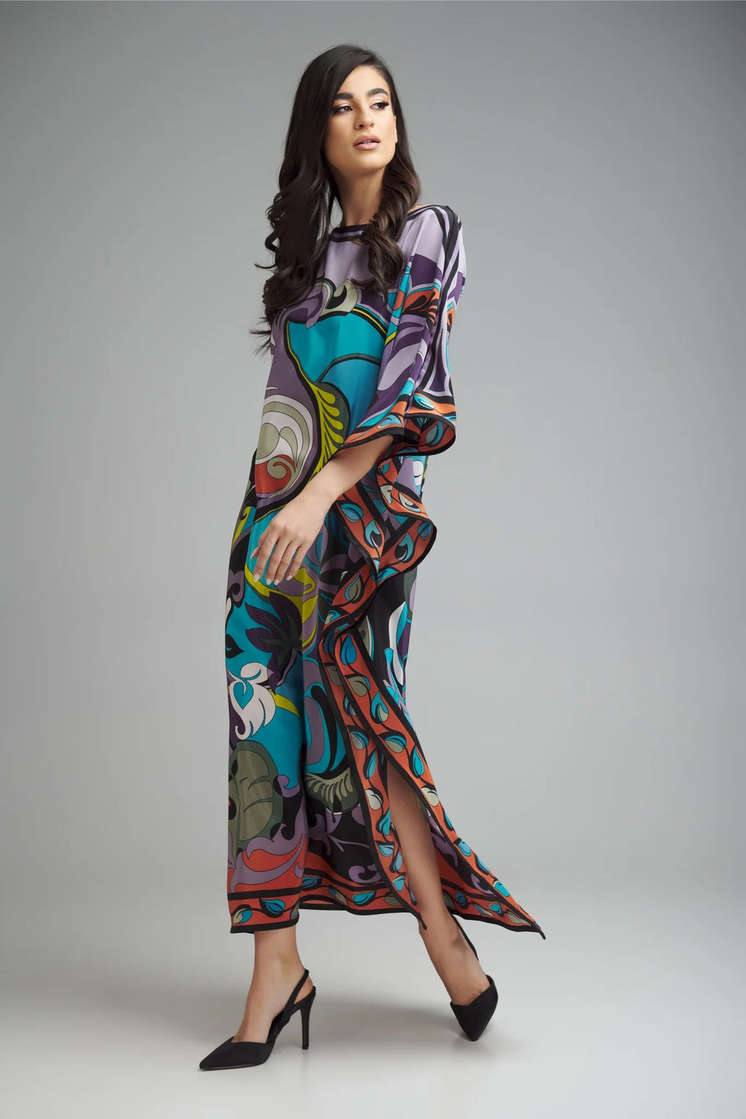 Women's Diamond Crepe Multi Color Kaftan - BlackBeads