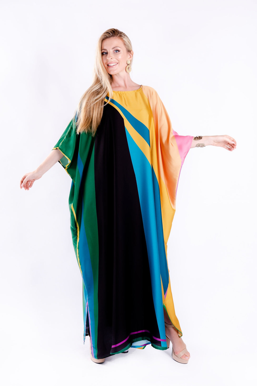 Women's Satin Silk Kaftans - BlackBeads